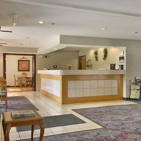 Baymont By Wyndham Muskegon Hotell Interiør bilde
