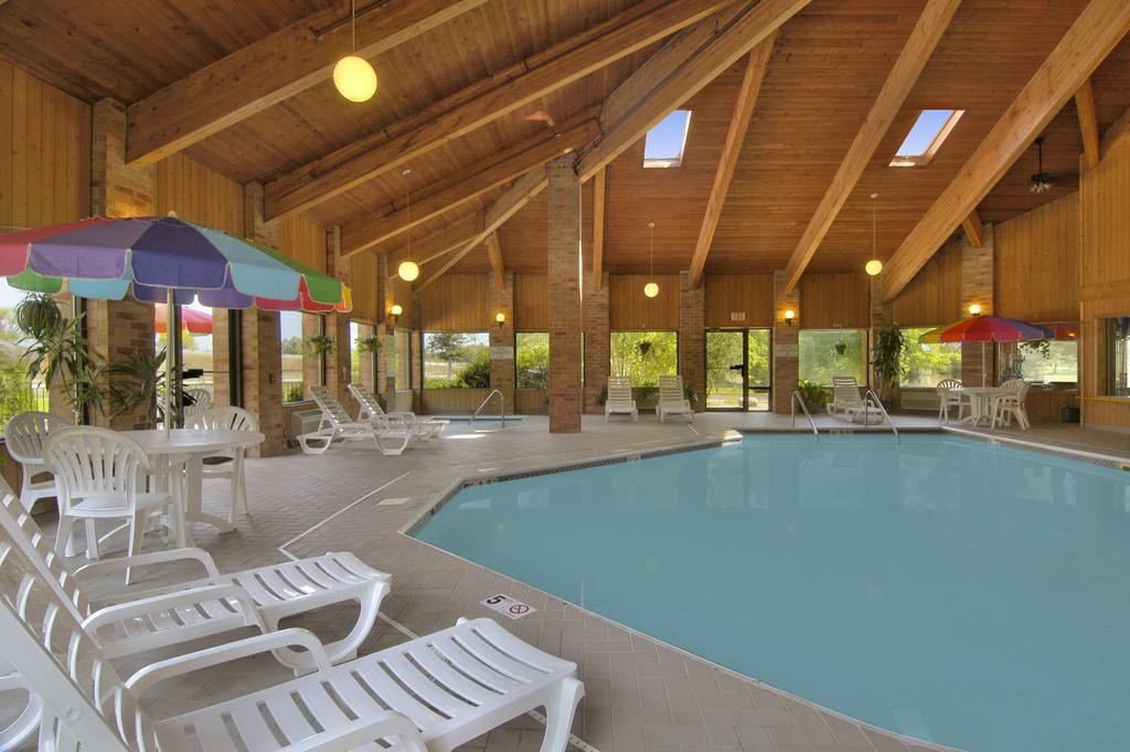 Baymont By Wyndham Muskegon Hotell Eksteriør bilde